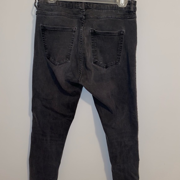 Zara jeans - Picture 2 of 3
